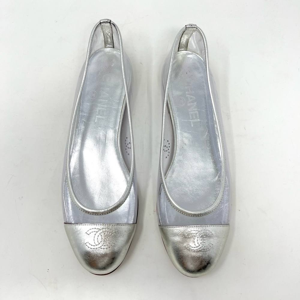 Chanel Interlocking CC Logo Silver Ballet Flat Cap Toe PVC Flat Size 36.5 EU - Picture 1 of 7
